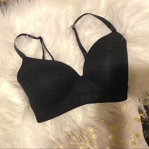 WEAR EVERYWHERE WIRELESS LIGHTLY-LINED BRA